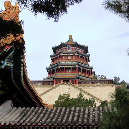 Nostalgia Hotel Beijing Guozijian Ghost Street - Near Beijing Lama Temple, Beihai Park, Jingshan Park, Drum Tower, Houhai Bar Street, Tian'Anmen Square, Located In Beijing Traditional Hutongs, 5 Minutes Away From Beixinqiao Metro Station Bagian luar foto