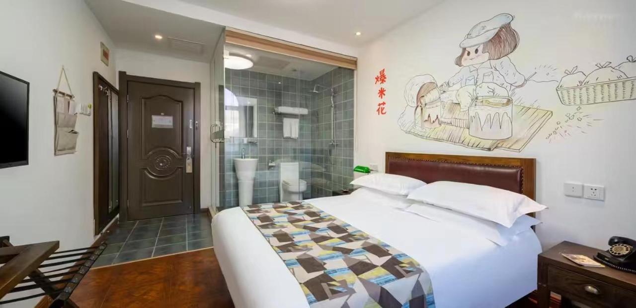 Nostalgia Hotel Beijing Guozijian Ghost Street - Near Beijing Lama Temple, Beihai Park, Jingshan Park, Drum Tower, Houhai Bar Street, Tian'Anmen Square, Located In Beijing Traditional Hutongs, 5 Minutes Away From Beixinqiao Metro Station Bagian luar foto