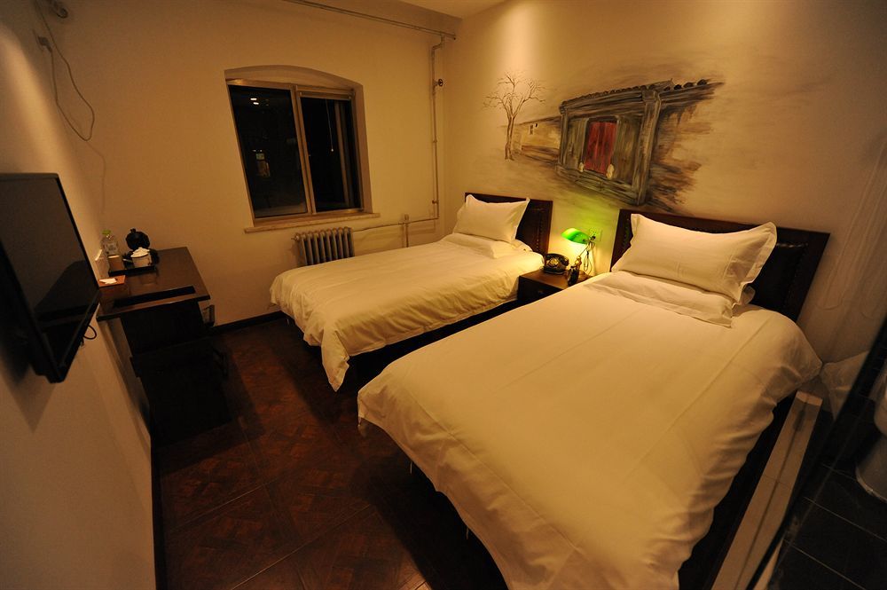 Nostalgia Hotel Beijing Guozijian Ghost Street - Near Beijing Lama Temple, Beihai Park, Jingshan Park, Drum Tower, Houhai Bar Street, Tian'Anmen Square, Located In Beijing Traditional Hutongs, 5 Minutes Away From Beixinqiao Metro Station Bagian luar foto