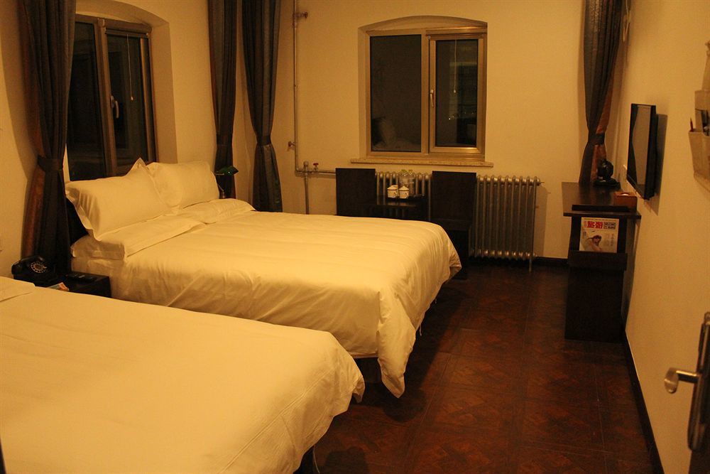 Nostalgia Hotel Beijing Guozijian Ghost Street - Near Beijing Lama Temple, Beihai Park, Jingshan Park, Drum Tower, Houhai Bar Street, Tian'Anmen Square, Located In Beijing Traditional Hutongs, 5 Minutes Away From Beixinqiao Metro Station Bagian luar foto
